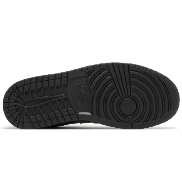 Jordan 1 Low Triple Black (2022)