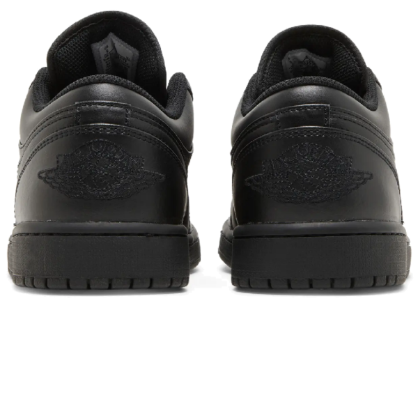Jordan 1 Low Triple Black (2022)