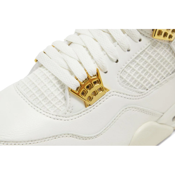 Jordan 4 Retro Metallic Gold (Women's)