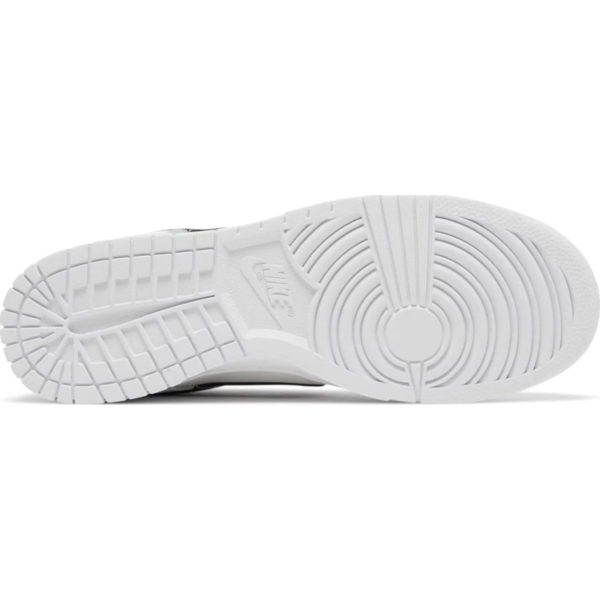 Nike Dunk Low Reverse Panda