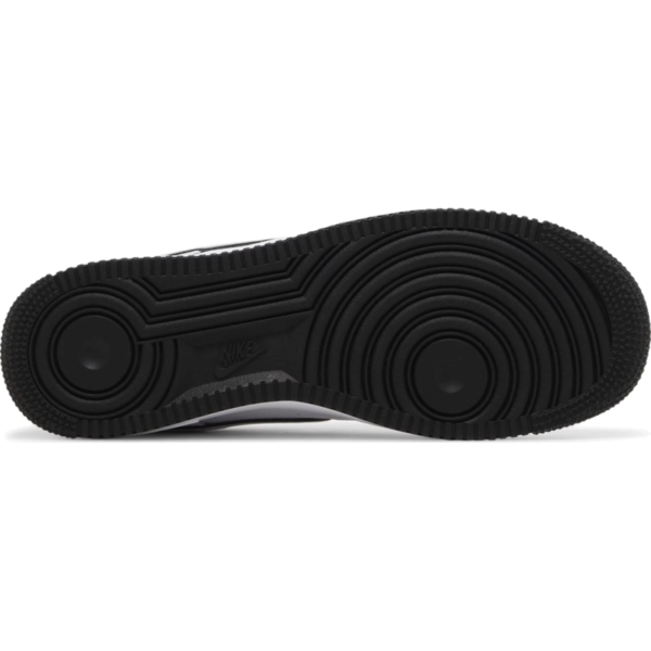 Nike Air Force 1 '07 Low White Black Outline Swoosh