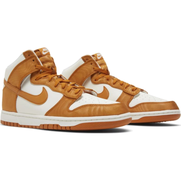 Nike Dunk High Monarch