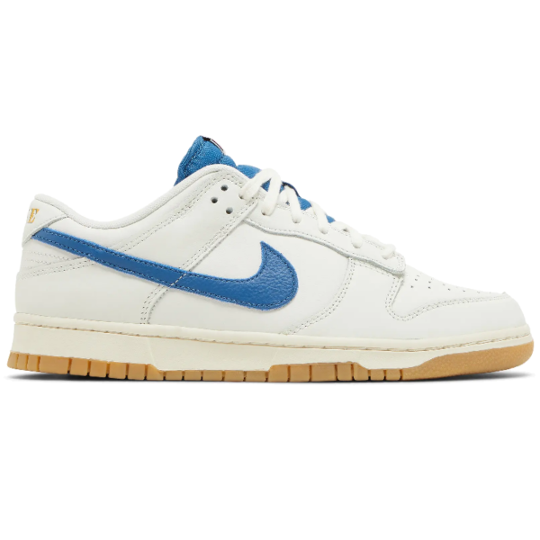 Nike Dunk Low SE Sail Dark Marina Blue