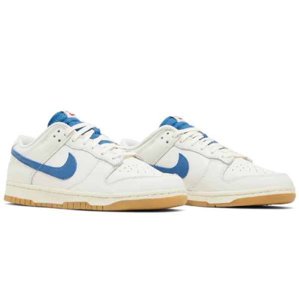 Nike Dunk Low SE Sail Dark Marina Blue