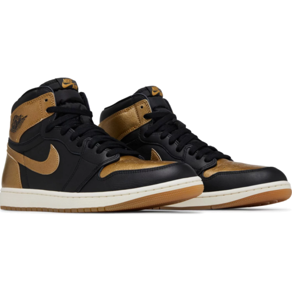 Jordan 1 Retro High OG Black Metallic Gold