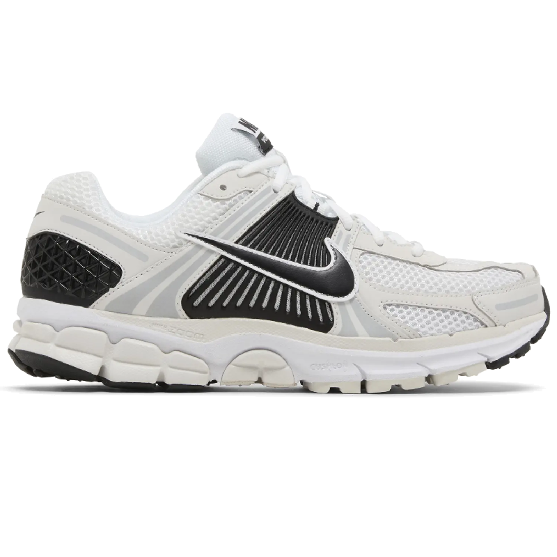 Nike Zoom Vomero 5 White Black