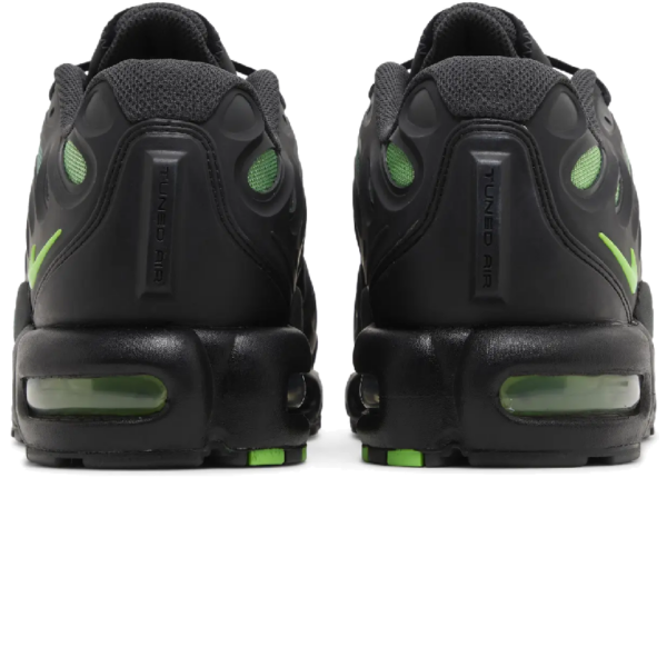 Nike Air Max Plus Drift Black Volt