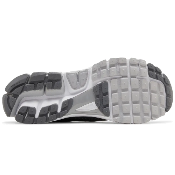 Nike Zoom Vomero 5 Cool Grey