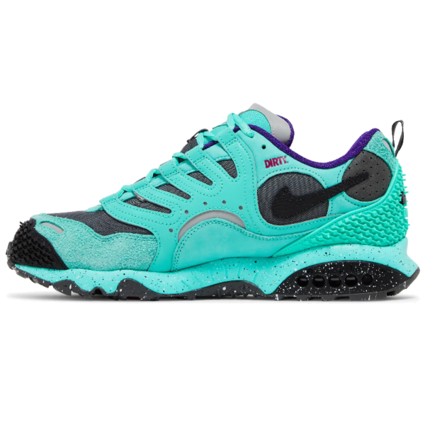 Nike Air Terra Humara Undefeated Light Menta