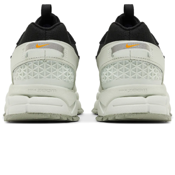 Nike Zoom Vomero 5 Roam Black Light Silver