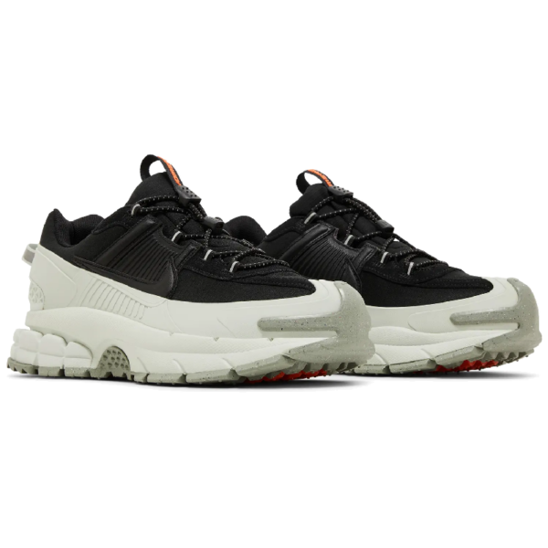 Nike Zoom Vomero 5 Roam Black Light Silver