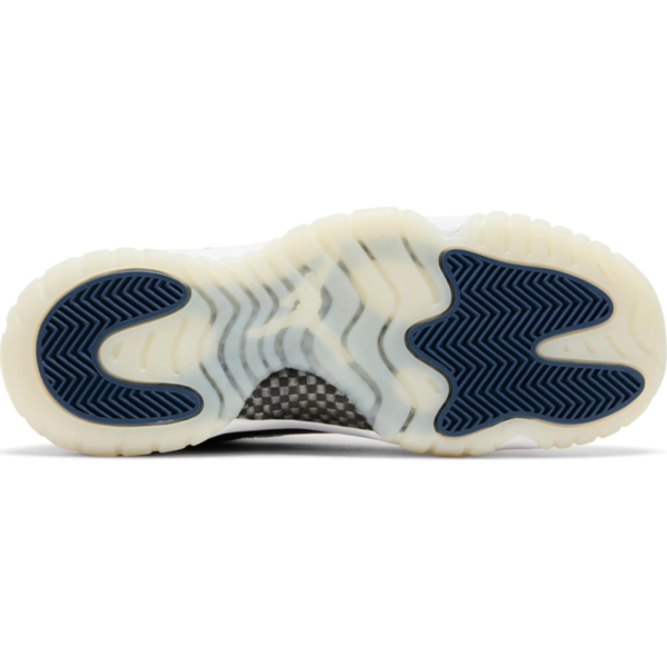 Jordan 11 Retro Low Diffused Blue (GS)