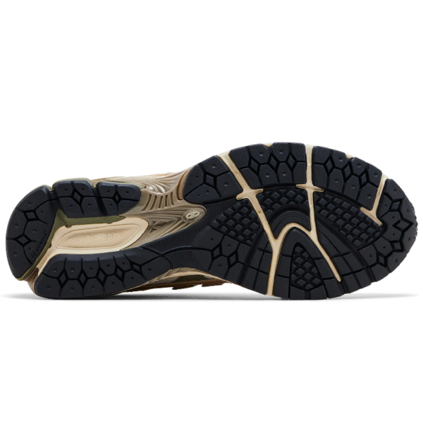 New Balance 1906U Linen Dark Olivine