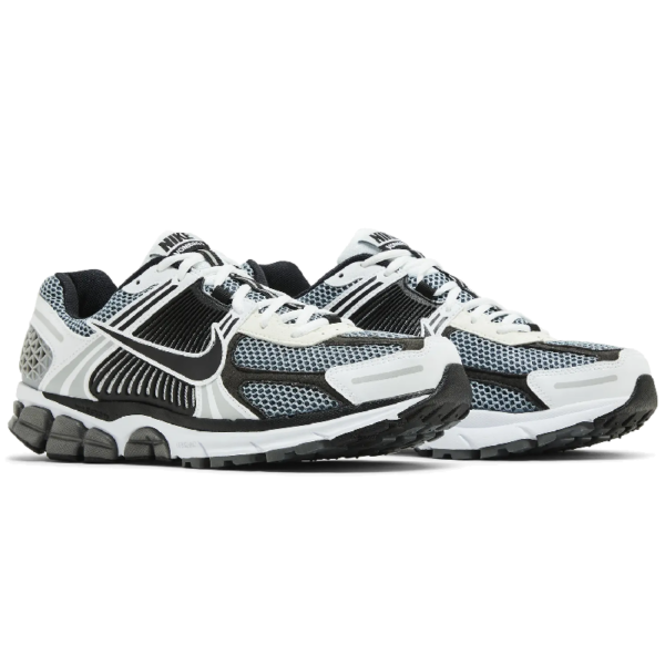 Nike Zoom Vomero 5 SE SP Dark Grey Black White - Image 5