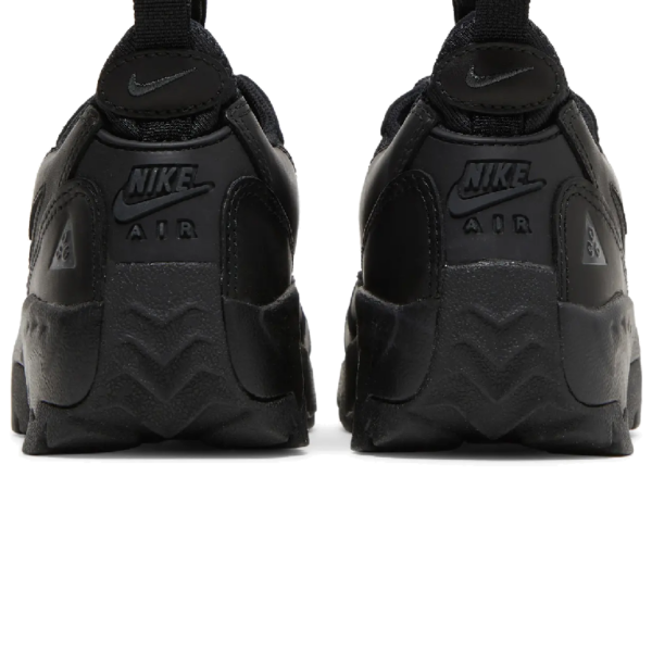 Nike ACG Air Mada Low Triple Black - Image 4