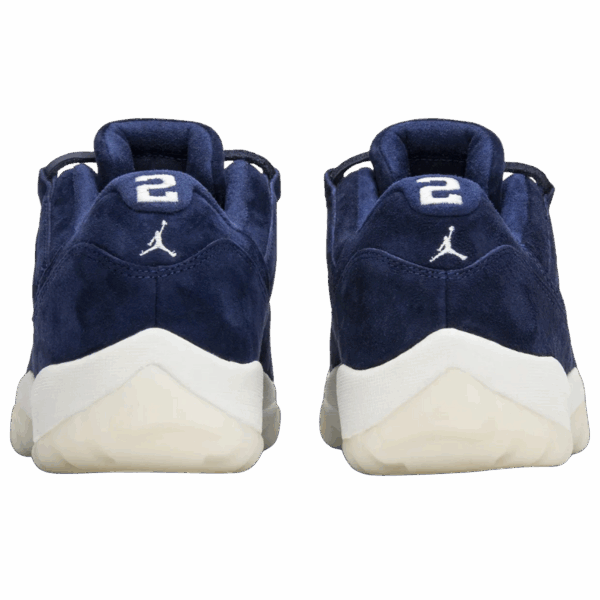 Jordan 11 Retro Low Derek Jeter - Image 4
