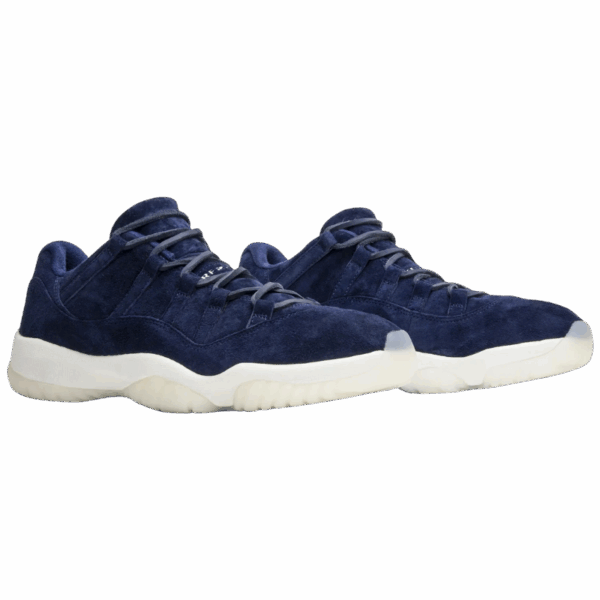 Jordan 11 Retro Low Derek Jeter - Image 5