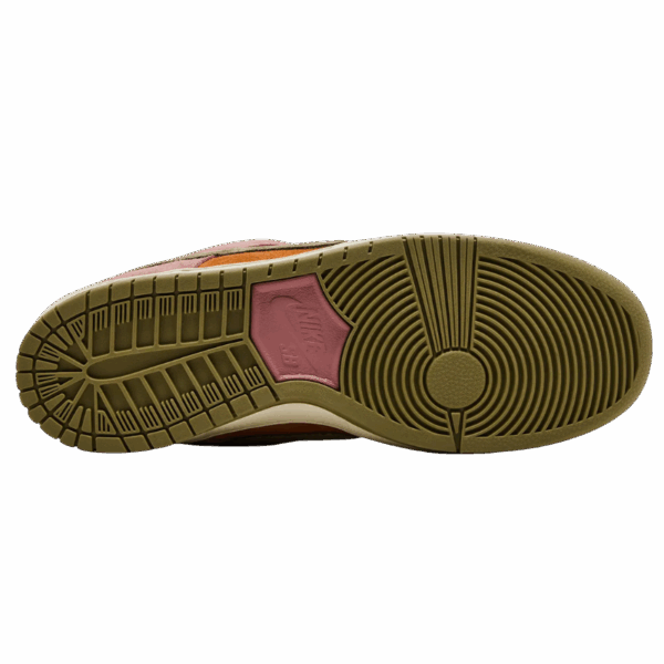 Nike SB Dunk Low Red Stardust - Image 3