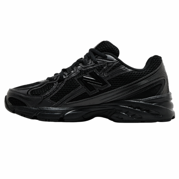 New Balance 740 Triple Black - Image 2