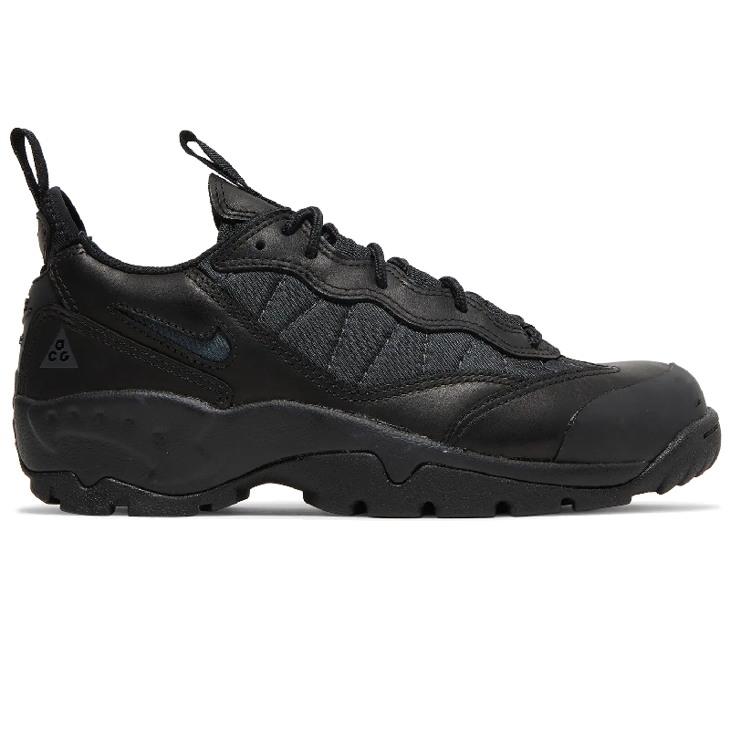 Nike ACG Air Mada Low Triple Black