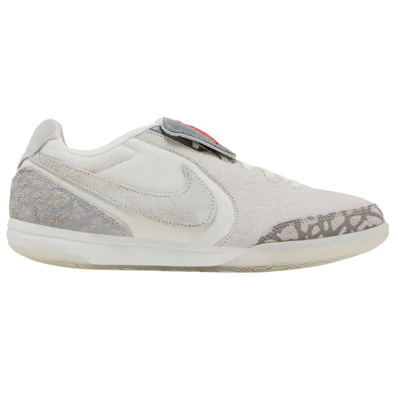 Nike Tiempo Streetgato SE 'Phantom'